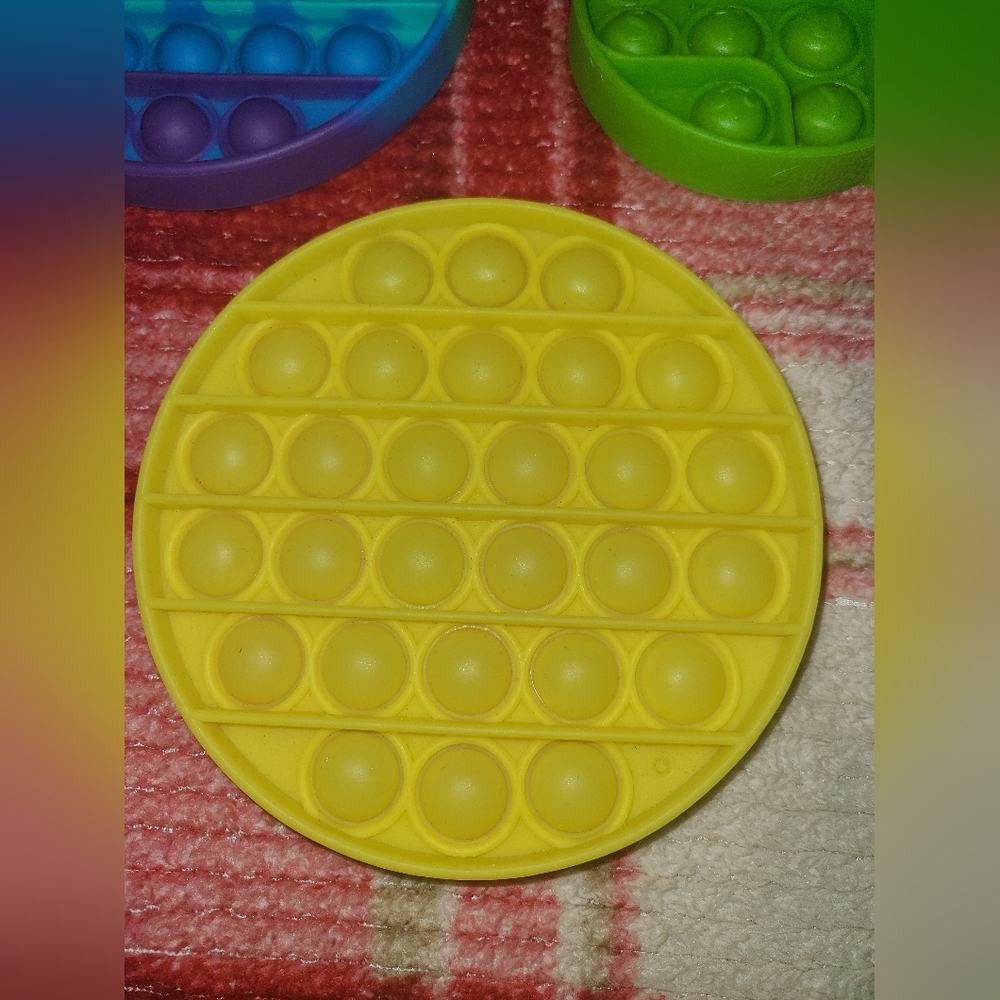 =^10 Shape Pop its fidgets - Picture 4 of 12